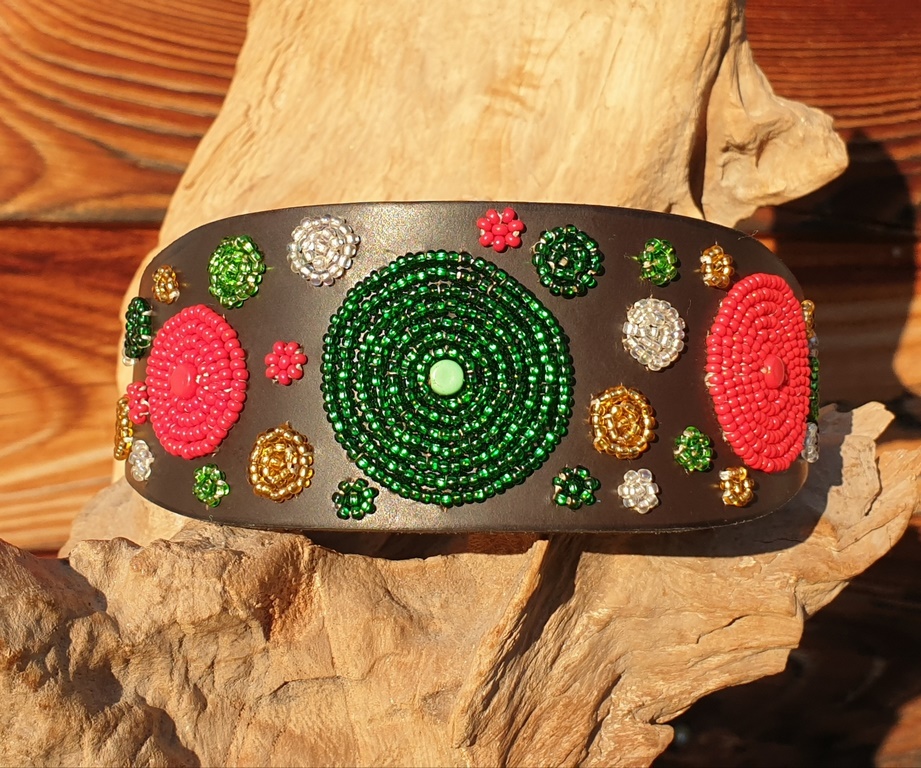 TKC Exclusive Holiday Dot Lurcher