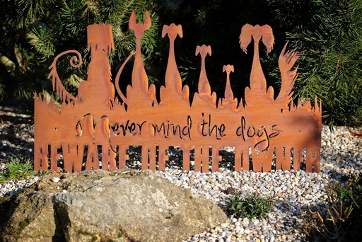 [13972] Never Mind The Dogs Schild